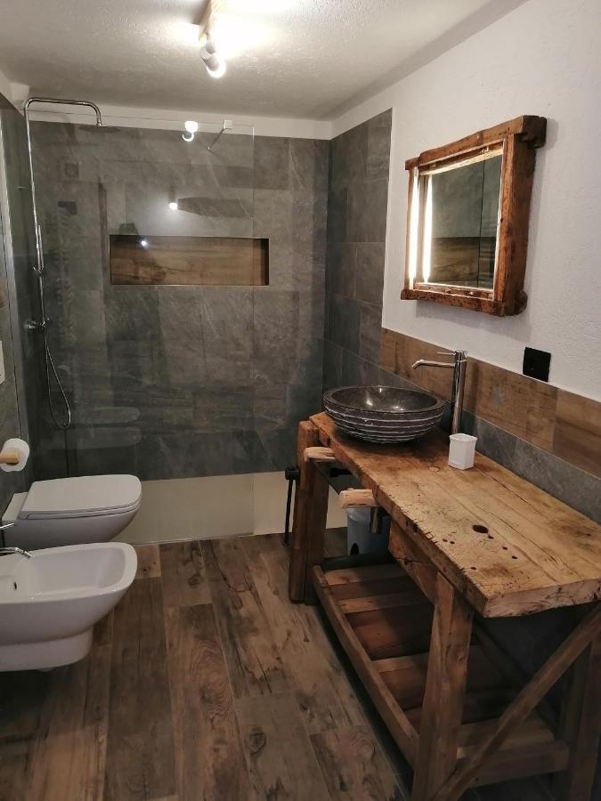 Maison Perriail Vda Gressan N 0029 Eksteriør bilde